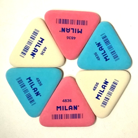 Ластик Milan треуг. 50*44*7мм арт.PNM4836 1/36
