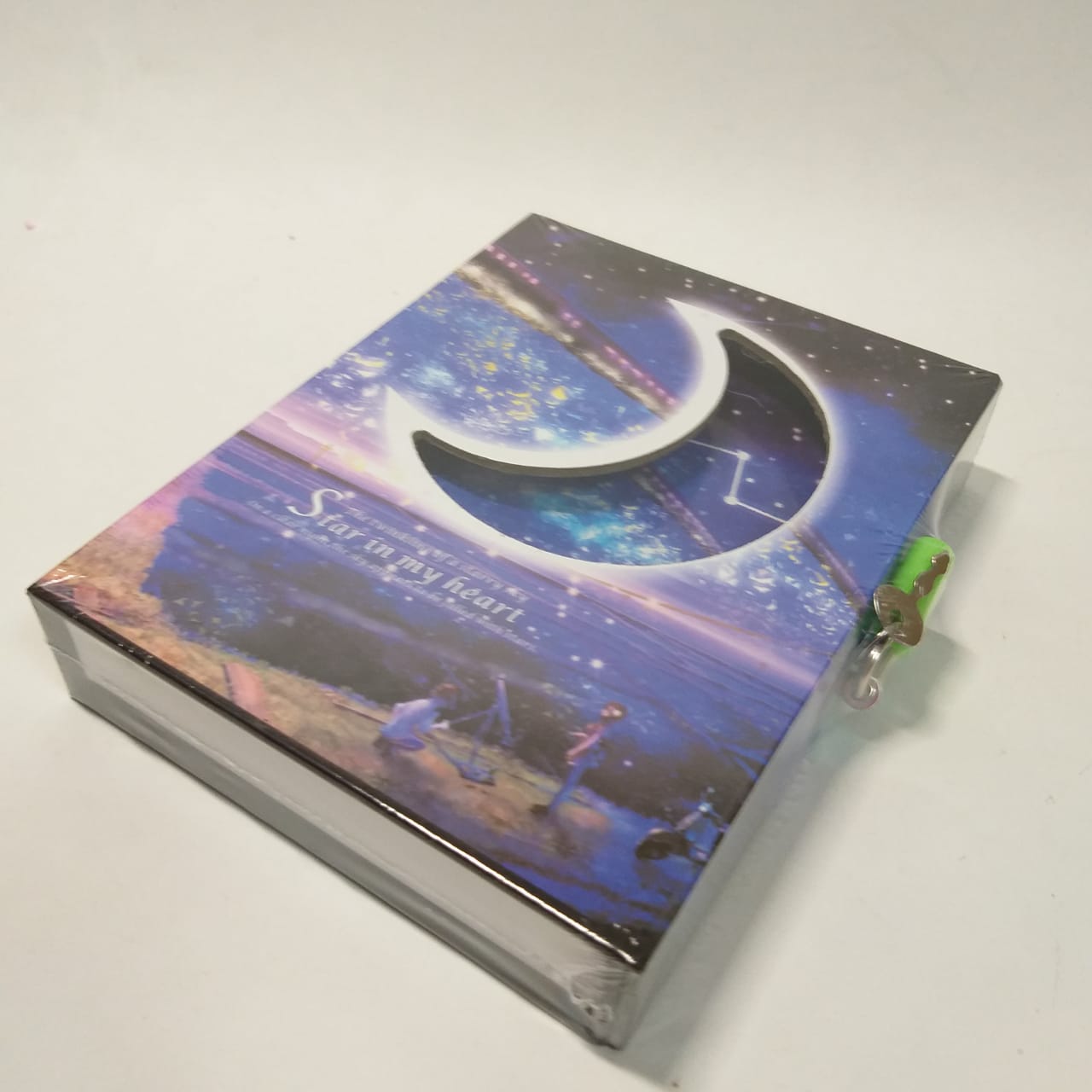 Блокнот А6+ 45л "STAR" в подарочн.упак. на замочке арт.2998