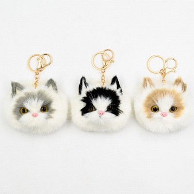 Брелок меховый с карабином КОШЕЧКА 9*7см цвет асс. арт.1385 1/12