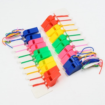 Свисток пластиковый на веревке арт.171955  1/20