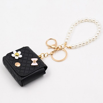 Брелок кожзам с карабином ,жемчужн.подвес СУМОЧКА 6*5,5*2см  арт.9966  1/12